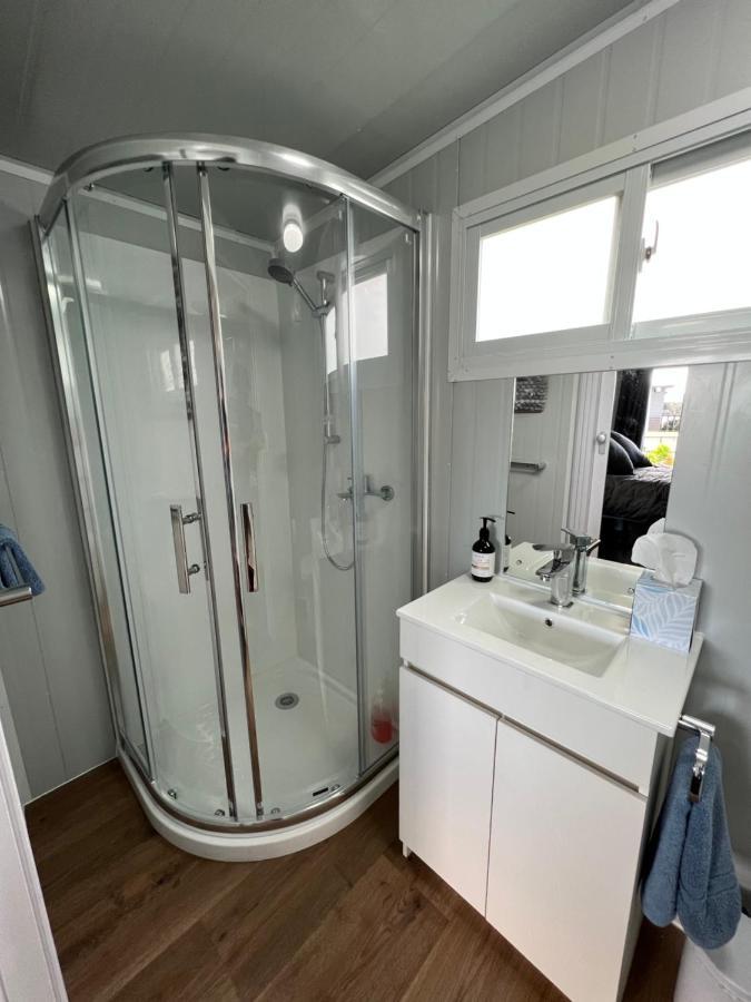Raglan Seaview Cabin Dış mekan fotoğraf